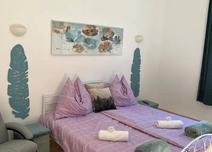 Ferienwohnung Hakuna Matata Mit Gartenanteil Und Bademoeglichkeit In Der Koppentraun