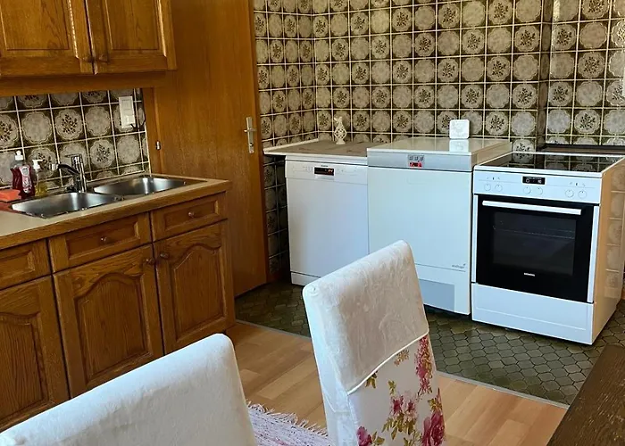 Hakuna Matata Mit Gartenanteil Und Bademoeglichkeit Im Fluss * Bad Aussee